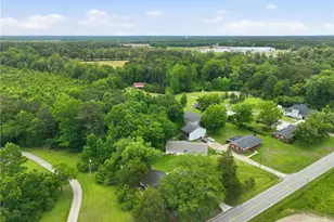 908 Middle Rd, Fayetteville, NC 28312 - Photo 38