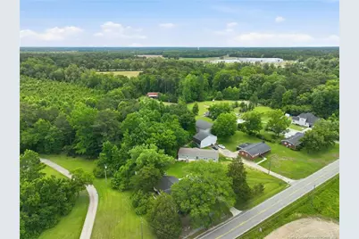 908 Middle Road, Fayetteville, NC 28312 - Photo 40