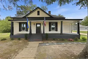 908 Middle Rd, Fayetteville, NC 28312 - Photo 1