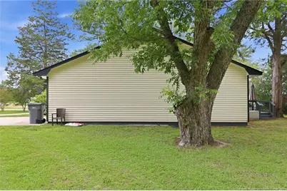 908 Middle Road, Fayetteville, NC 28312 - Photo 36