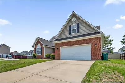 1503 Thoroughbred Trail, Hope Mills, NC 28371 - Photo 2