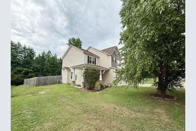 239 Boswell Street, Raeford, NC 28376 - Photo 4