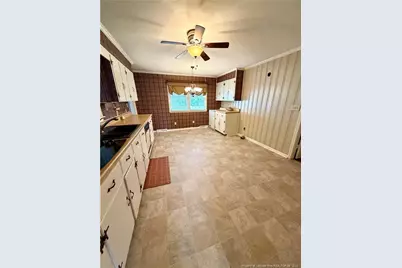 105 Fuller Avenue, Lumberton, NC 28358 - Photo 10