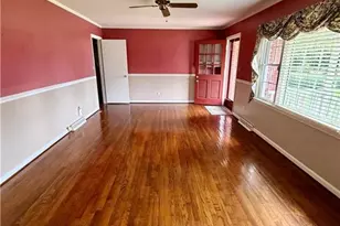 105 Fuller Ave, Lumberton, NC 28358 - Photo 12
