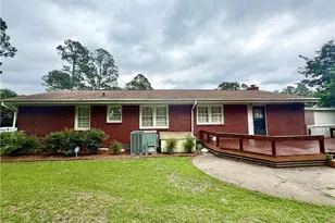 105 Fuller Ave, Lumberton, NC 28358 - Photo 20