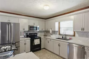 254 Buhmann Dr, Fayetteville, NC 28314 - Photo 12