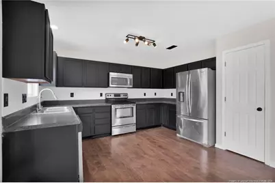 225 Valley Oak Drive, Bunnlevel, NC 28323 - Photo 10