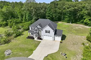 2148 Piglet Pl, Stedman, NC 28391 - Photo 4