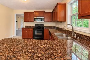 415 Regimental Dr, Cameron, NC 28326 - Photo 18