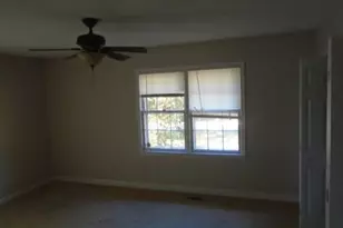 4827 Legion Rd, Hope Mills, NC 28348 - Photo 10