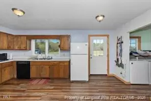 288 Baileys Crossroads Rd, Benson, NC 27504 - Photo 4