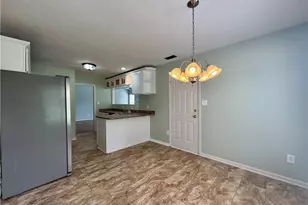 422 Jamestown Ave, Fayetteville, NC 28303 - Photo 8