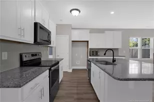 2128 Mannington Dr, Fayetteville, NC 28306 - Photo 18