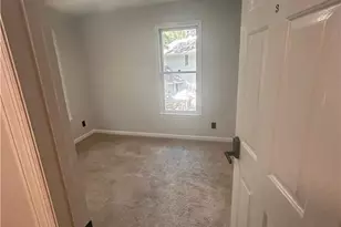420 Andros Dr, Fayetteville, NC 28314 - Photo 2