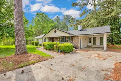838 W 3rd Avenue, Red Springs, NC 28377 - Photo 2