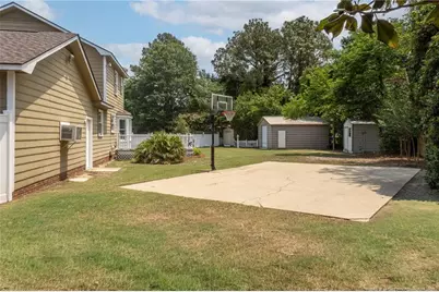 2119 Hollyridge Place, Fayetteville, NC 28304 - Photo 44