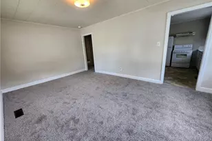 400 Roxie Ave, Fayetteville, NC 28304 - Photo 8