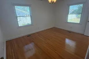 514 N Ballance St, Saint Pauls, NC 28384 - Photo 16