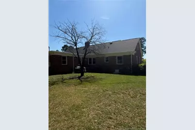 514 N Ballance Street, Saint Pauls, NC 28384 - Photo 2