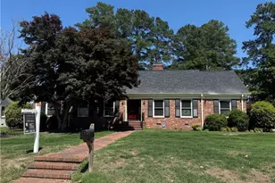 514 N Ballance St, Saint Pauls, NC 28384 - Photo 1