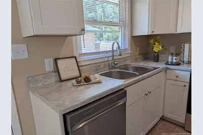 808 Weiss Avenue, Fayetteville, NC 28305 - Photo 2