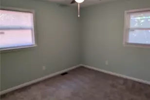808 Weiss Ave, Fayetteville, NC 28305 - Photo 14