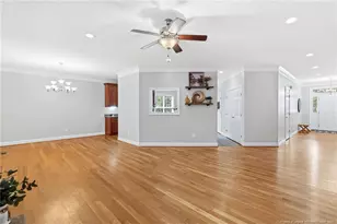 327 Ridgeway Ct, Fayetteville, NC 28311 - Photo 8
