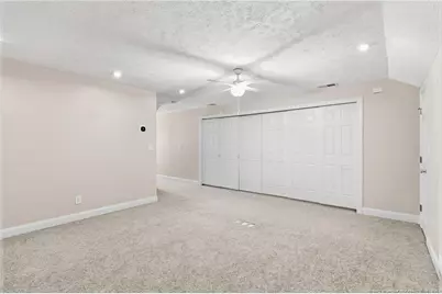 327 Ridgeway Court, Fayetteville, NC 28311 - Photo 34