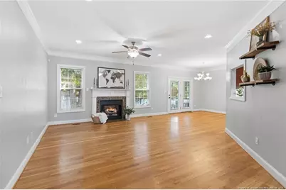 327 Ridgeway Court, Fayetteville, NC 28311 - Photo 6