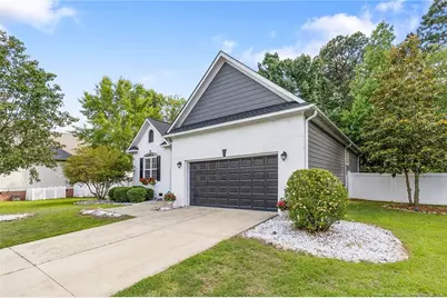 327 Ridgeway Court, Fayetteville, NC 28311 - Photo 2