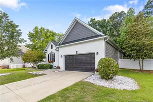 327 Ridgeway Ct, Fayetteville, NC 28311 - Photo 2