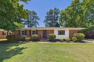 2621 Huntington Rd, Fayetteville, NC 28303 - Photo 8