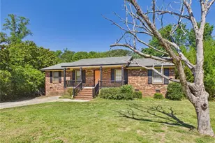 5706 Selkirk Pl, Fayetteville, NC 28304 - Photo 2