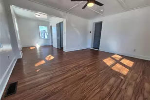 113 N Wright St, Raeford, NC 28376 - Photo 18