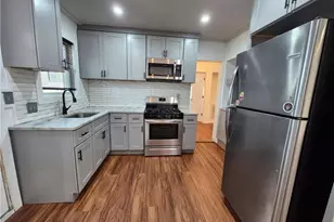 113 N Wright St, Raeford, NC 28376 - Photo 10