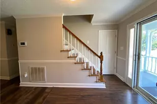 216 Stirling Dr, Lumberton, NC 28358 - Photo 8