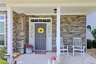 2450 Market Hill Dr, Fayetteville, NC 28306 - Photo 2