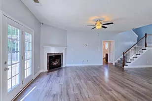 2450 Market Hill Dr, Fayetteville, NC 28306 - Photo 6