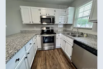 503 E 18th Street, Lumberton, NC 28358 - Photo 12
