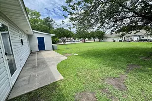 503 E 18th St, Lumberton, NC 28358 - Photo 22