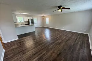 503 E 18th St, Lumberton, NC 28358 - Photo 6