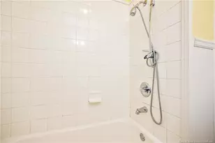 727 Greenland Dr, Fayetteville, NC 28305 - Photo 16