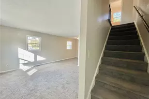 830 Pilot Ave, Fayetteville, NC 28303 - Photo 6