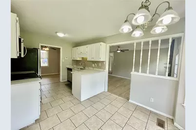 6732 Vaughn Road, Fayetteville, NC 28304 - Photo 8