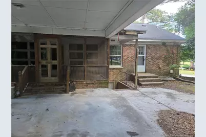 404 W Main Street, Clinton, NC 28328 - Photo 8