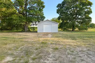 3460 Sunny Dale Dr, Fayetteville, NC 28312 - Photo 14