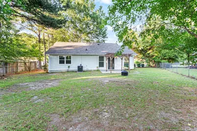 4305 Falls Drive, Hope Mills, NC 28348 - Photo 30