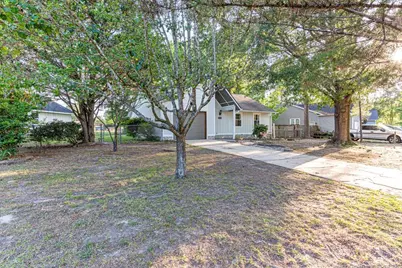4305 Falls Drive, Hope Mills, NC 28348 - Photo 32