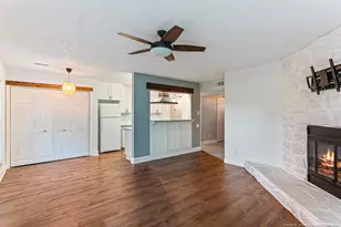 4305 Falls Dr, Hope Mills, NC 28348 - Photo 8