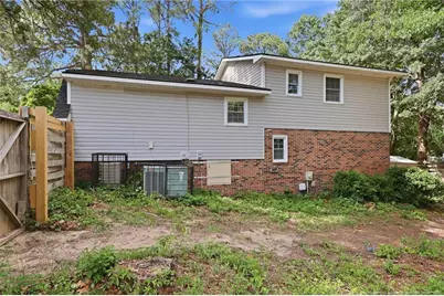 1902 Paisley Avenue, Fayetteville, NC 28306 - Photo 4
